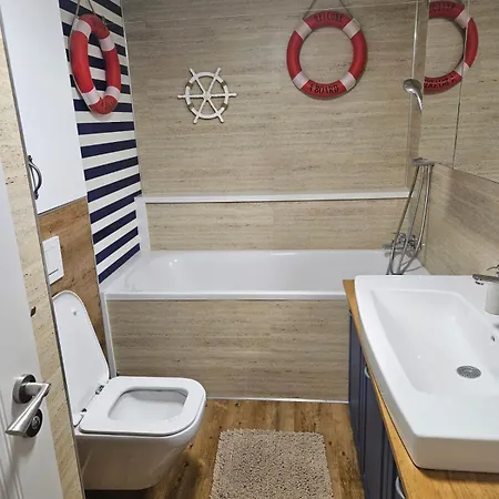 Venti App - Central, Free Parking Апартаменты Трнава